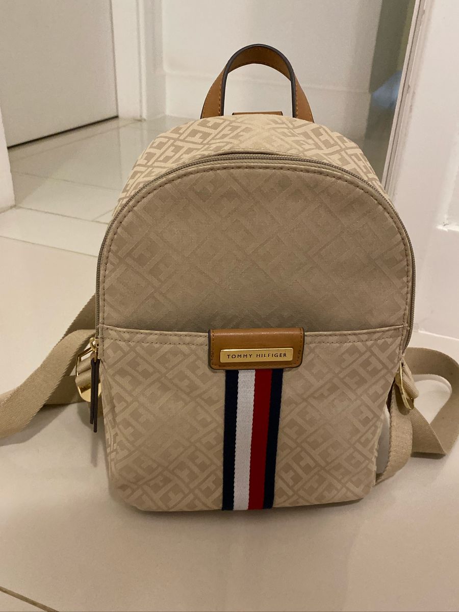 mochila feminina tommy