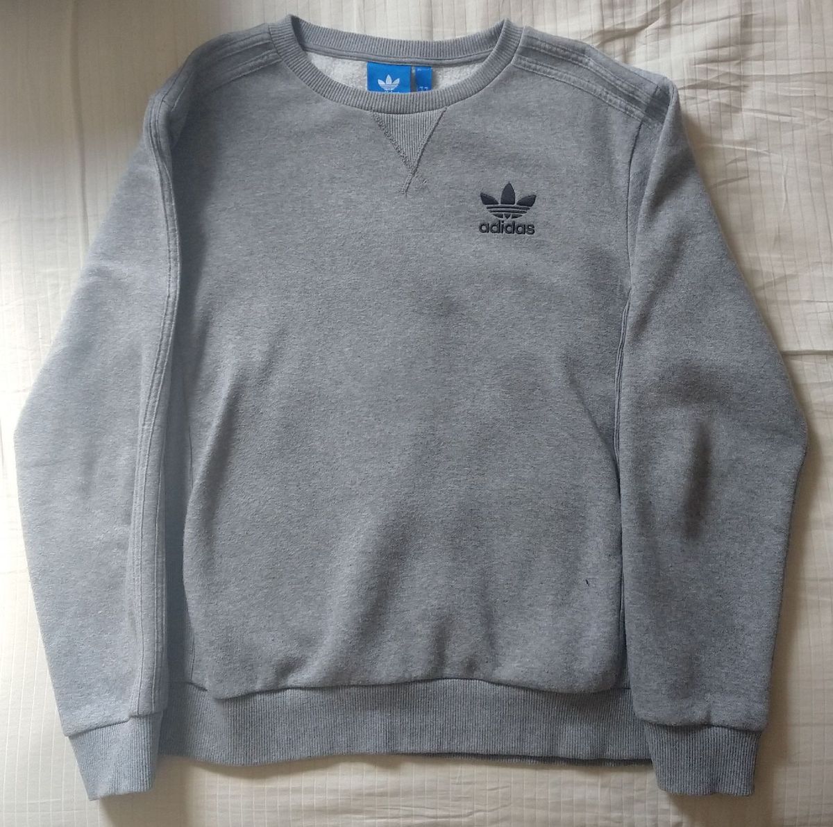 blusa moletom adidas cinza