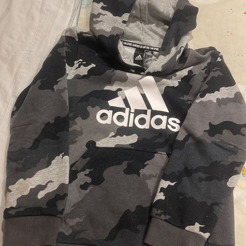 Roupa best sale infantil adidas