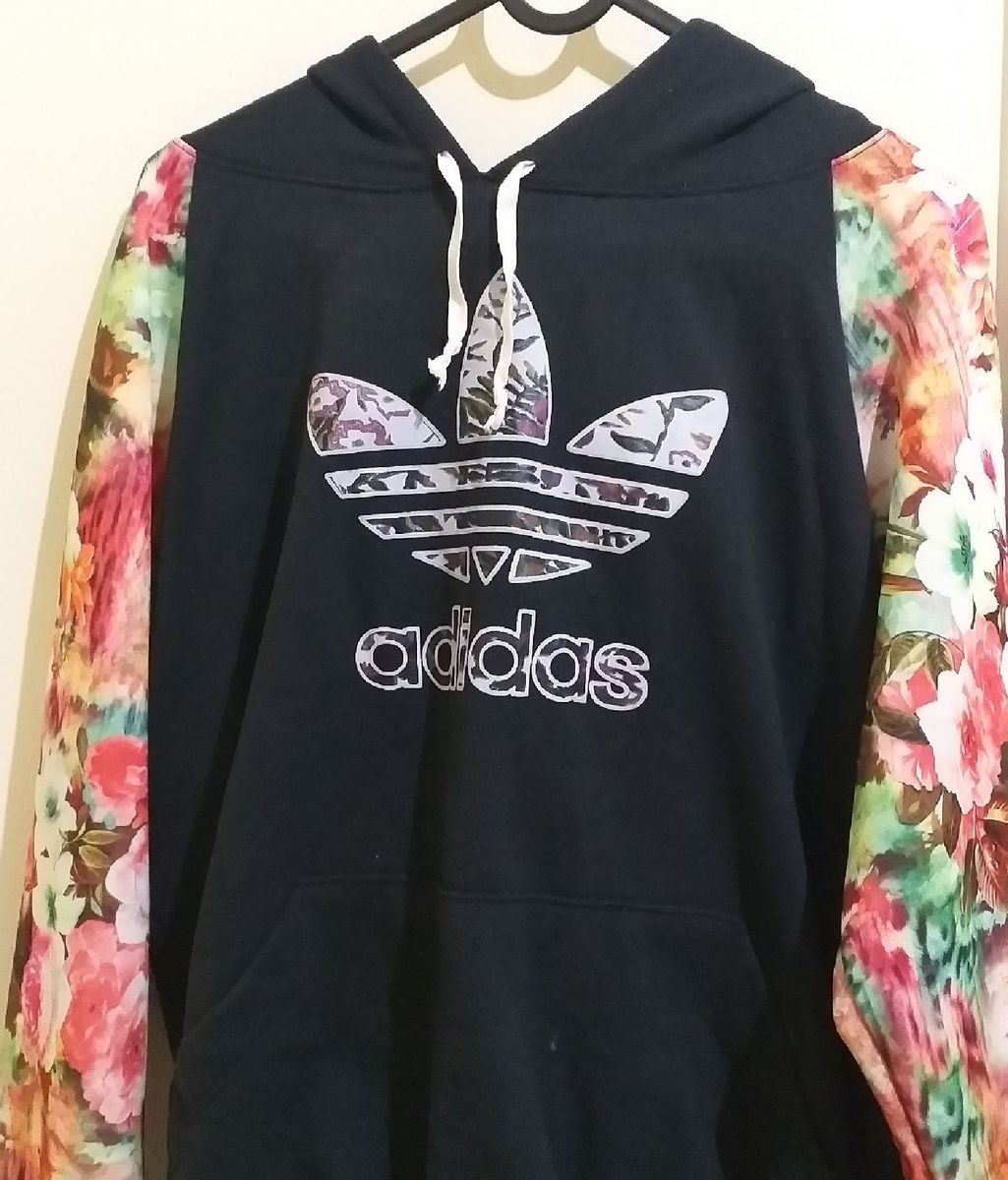 Moletom adidas florido outlet feminino