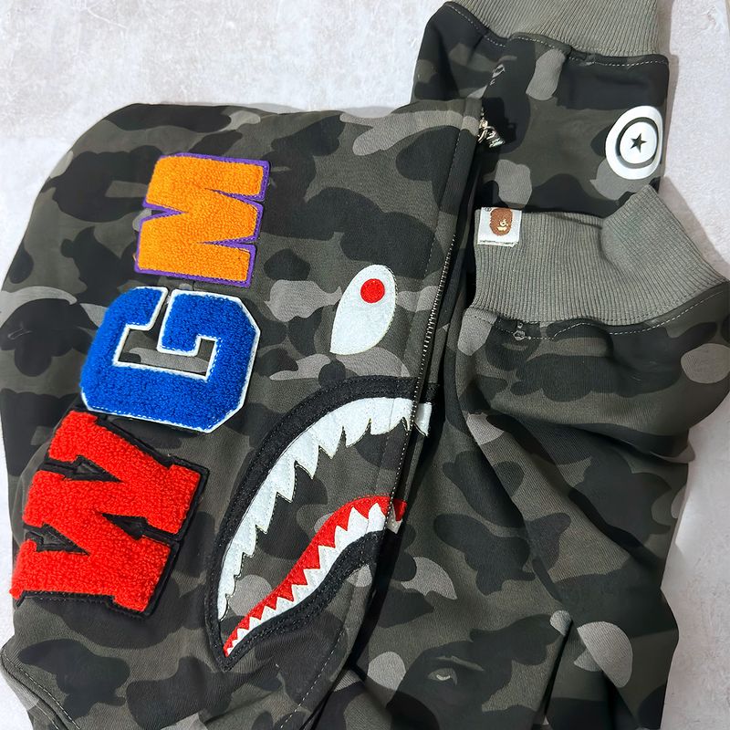 JAPAN BIG APE HEAD CITY TEE | bape.com