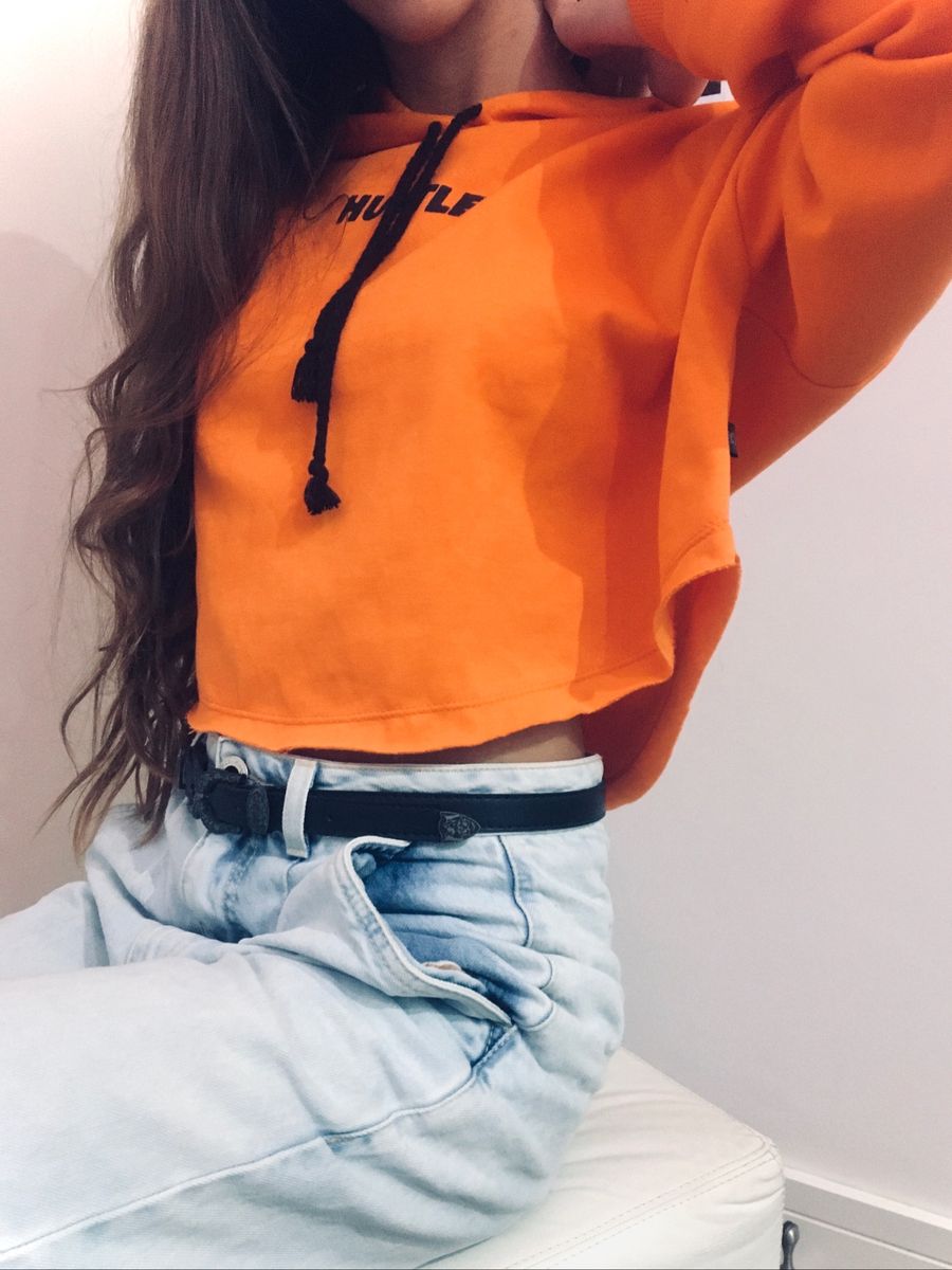 moletom cropped laranja