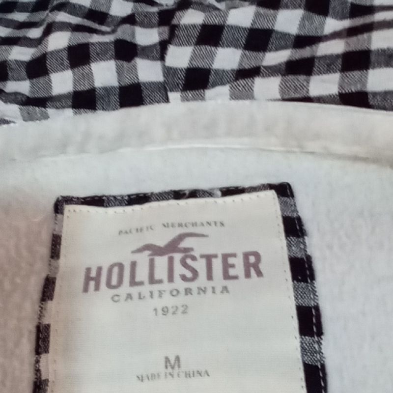 Moletom Feminino com Botões Blusa Feminina Hollister Original Usado  72503695 enjoei
