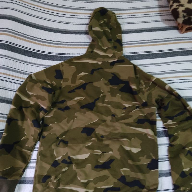 Moletom da best sale nike camuflado