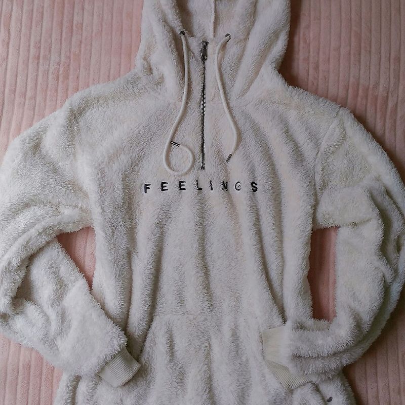 Moletom de best sale pelinho feminino