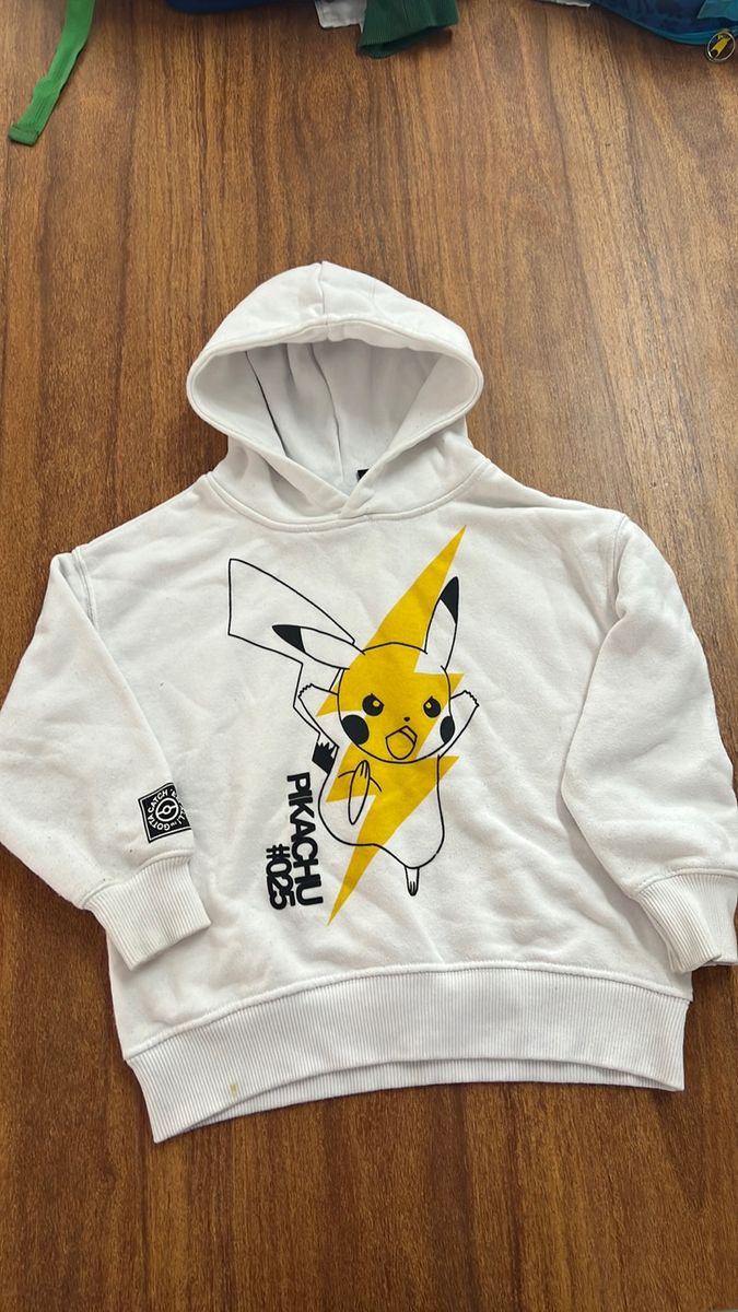 Moletom pikachu 2024