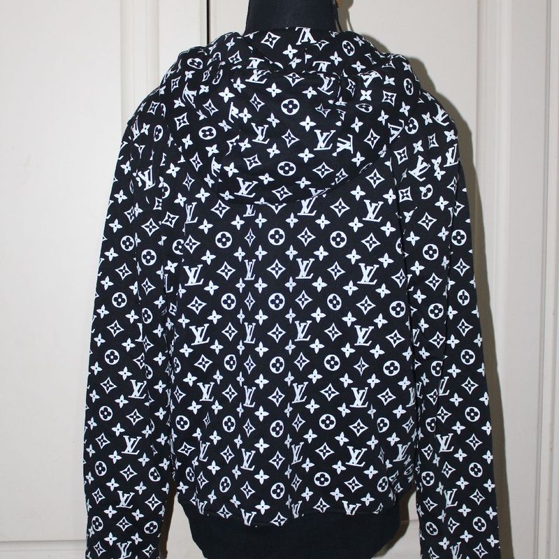 Blusa moletom store supreme louis vuitton