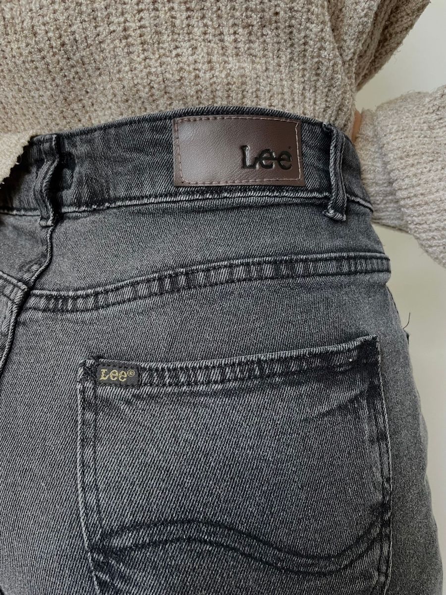 Jeans sales mom lee