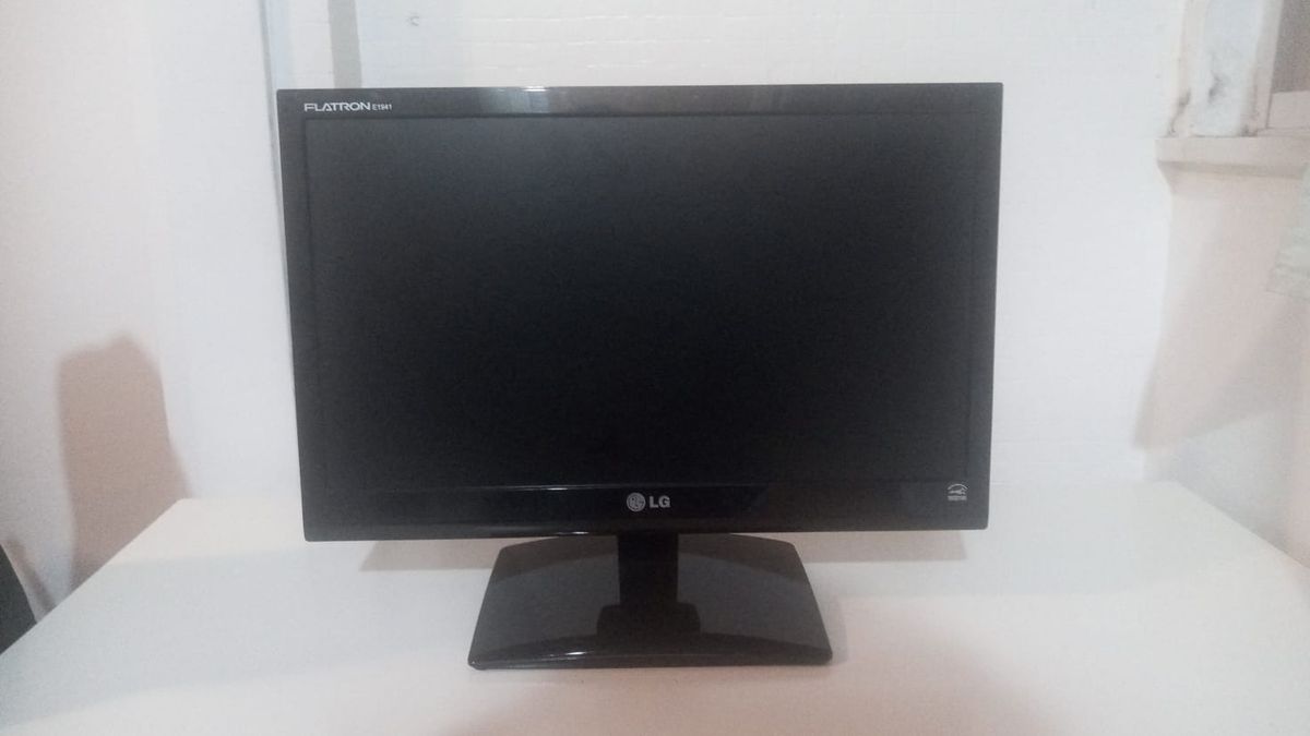 Monitor Lg Flatron E1941 Computador Desktop Lg Usado 69401649 enjoei