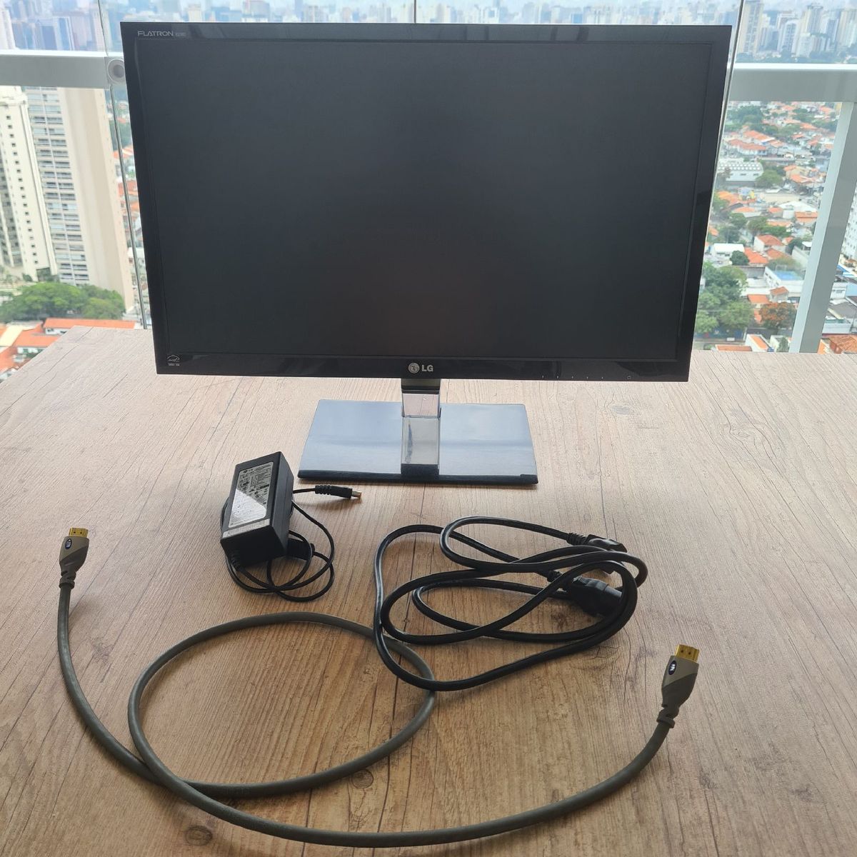 Monitor Lg Flatron E2360 23" com Fonte + Cabo Hdmi TV e Display Lg