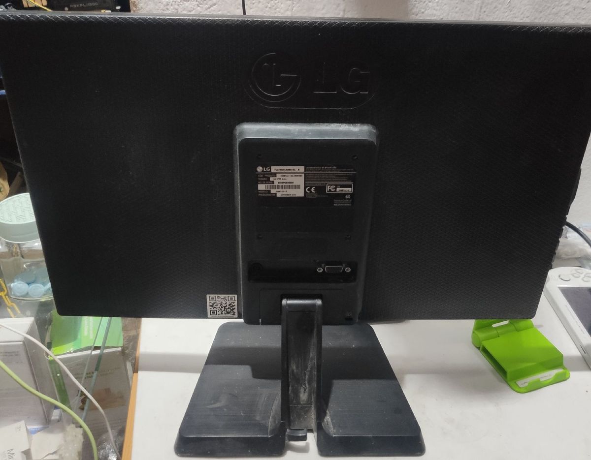 Monitor Lg Modelo Flatron 20m37aab Computador Desktop Lg