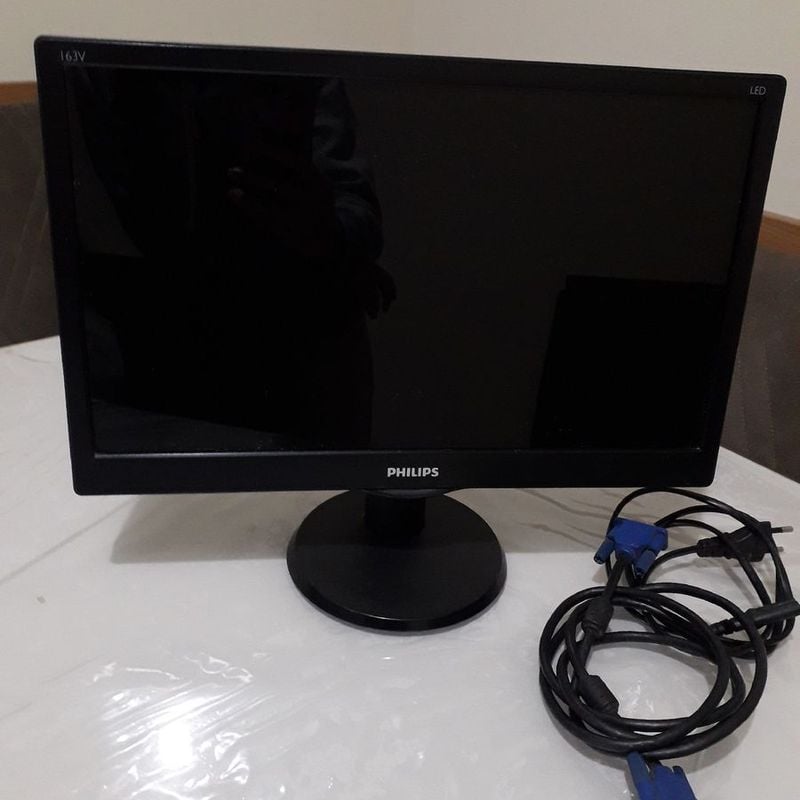 philips 163v led monitor