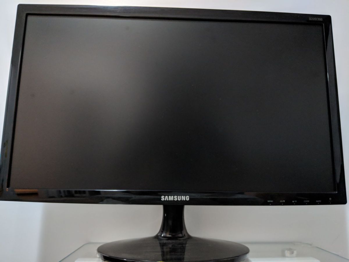 Monitor Samsung 21,5" Led 1080p Vga | TV e Display Samsung Usado