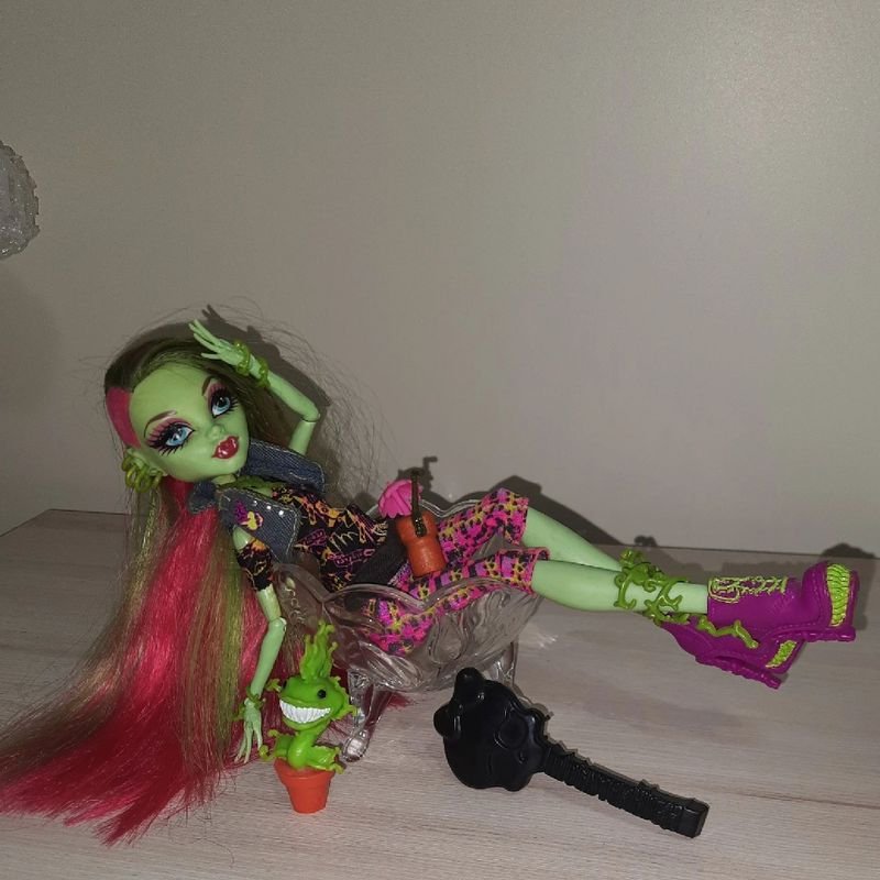 Boneca Monster High Original Venus Mcflytrap