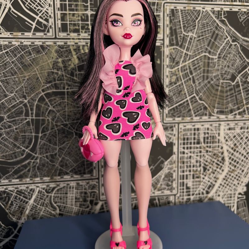 Monster High Budget Draculaura, Clawdeen e Frankie Stein Lote (ler  Descrição) Brinquedo Mattel Usado 90224319 enjoei