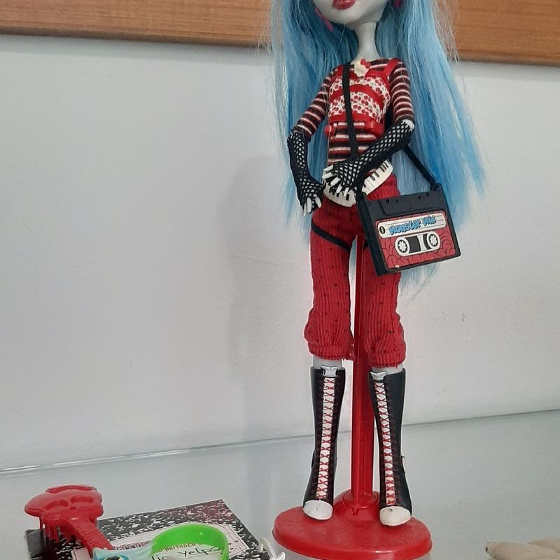 Monster High Ghoulia G1 | Brinquedo Monster High Usado 83729802 | enjoei