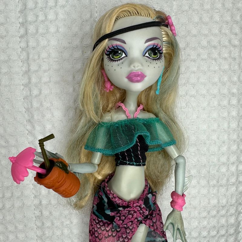 Monster High Lagoona Blue Skull Shores Original Mattel 2011 Mattel Usado 93390523 enjoei