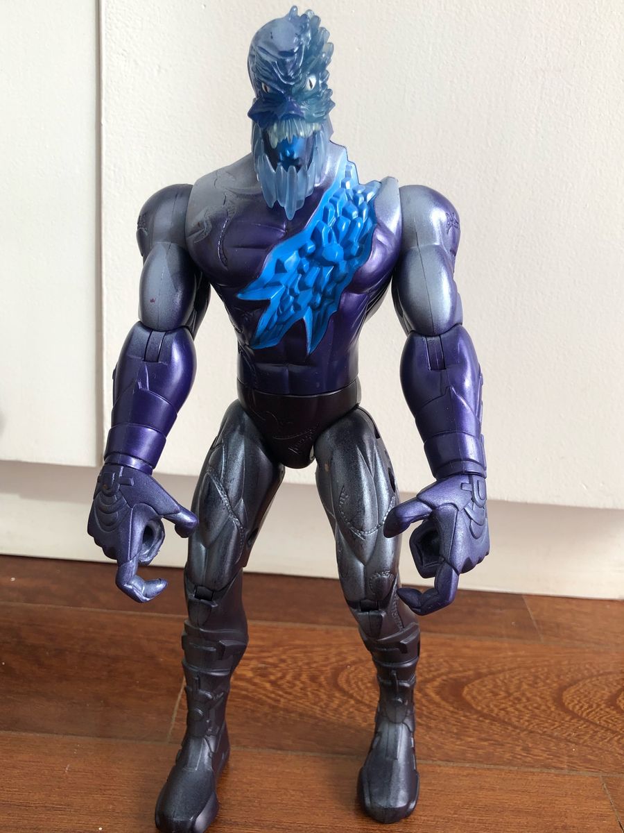 Bonecos max steel monstro, extra