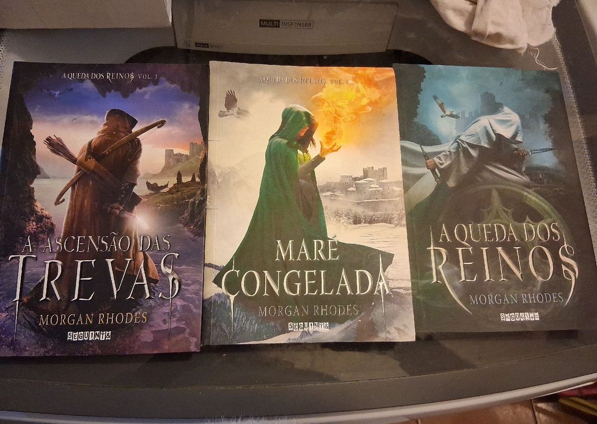 Morgan Rhobes Volume 3 e 4 e a Queda Dos Reinos. | Livro Companhia Das ...