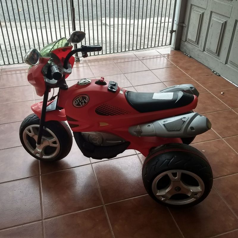 Moto Elétrica Infantil, Brinquedo Bandeirantes Usado 90699336