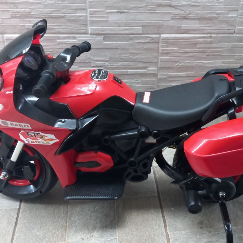 Moto Elétrica Infantil BZ R1 12V Vermelha com Rodinhas de Apoio, Música e  Luzes BARZI MOTORS