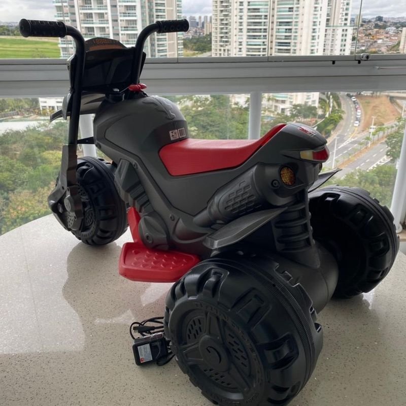 Vendo Motoca Infantil Velocita - Artigos infantis - Vargem Grande, Pinhais  1249870073