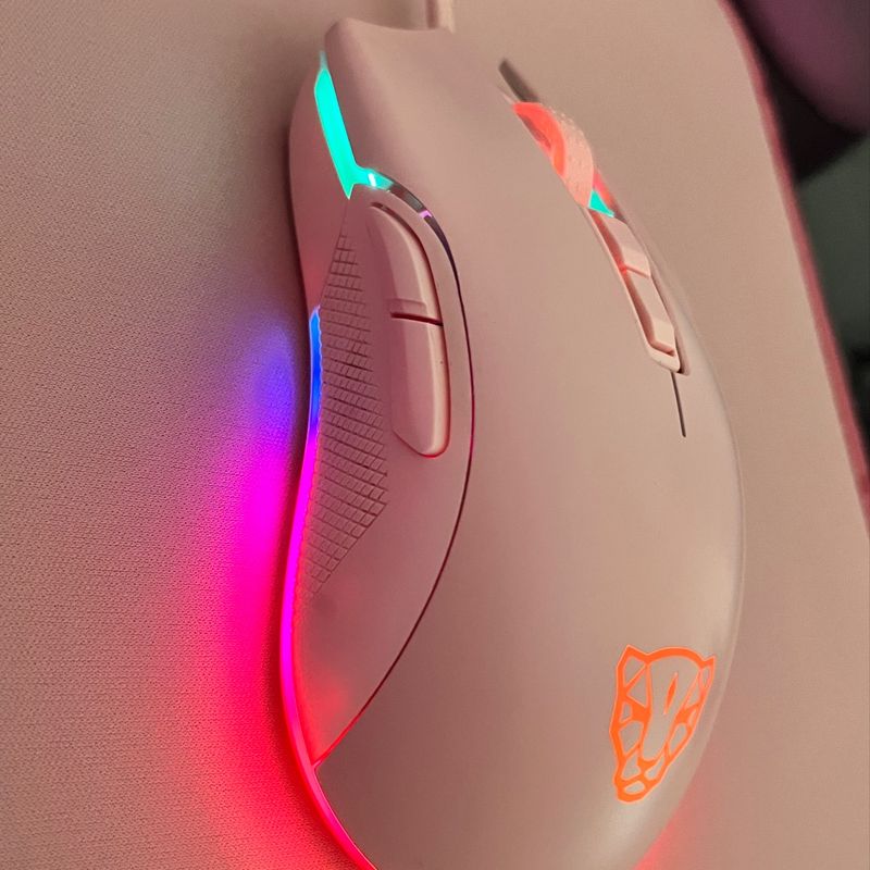 Mouse Gamer Motospeed V70 Rosa Pink Essential