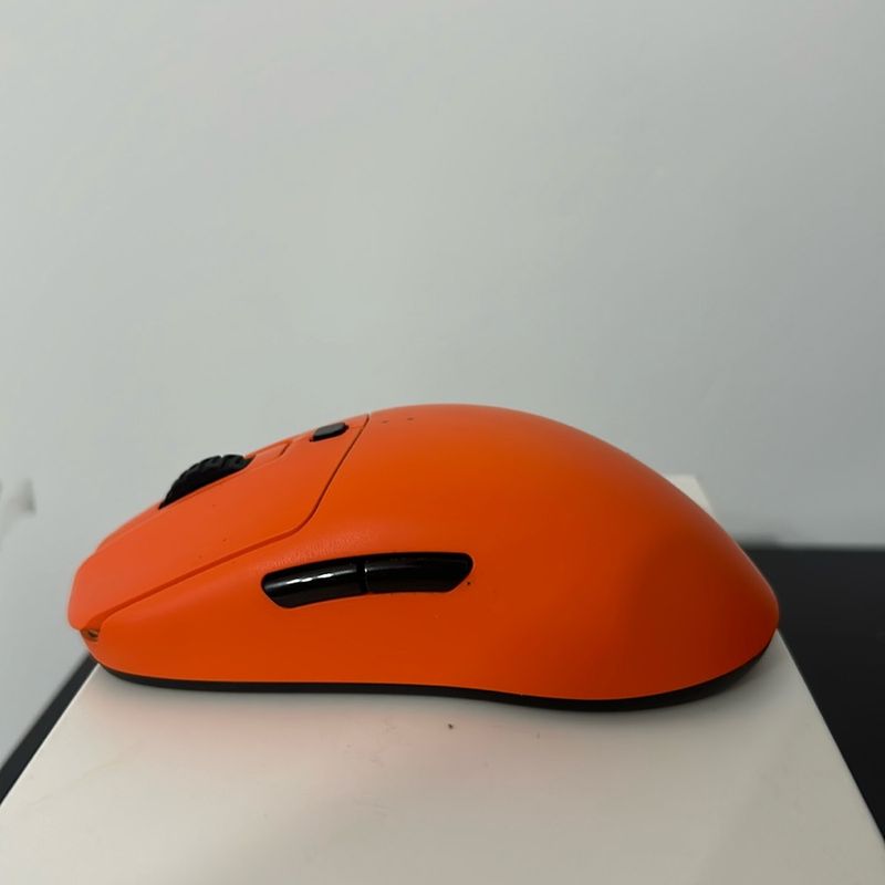 Mouse Vaxee Xe Wireless Orange | Mouse p/ Computador Vaxee Usado 101313019  | enjoei