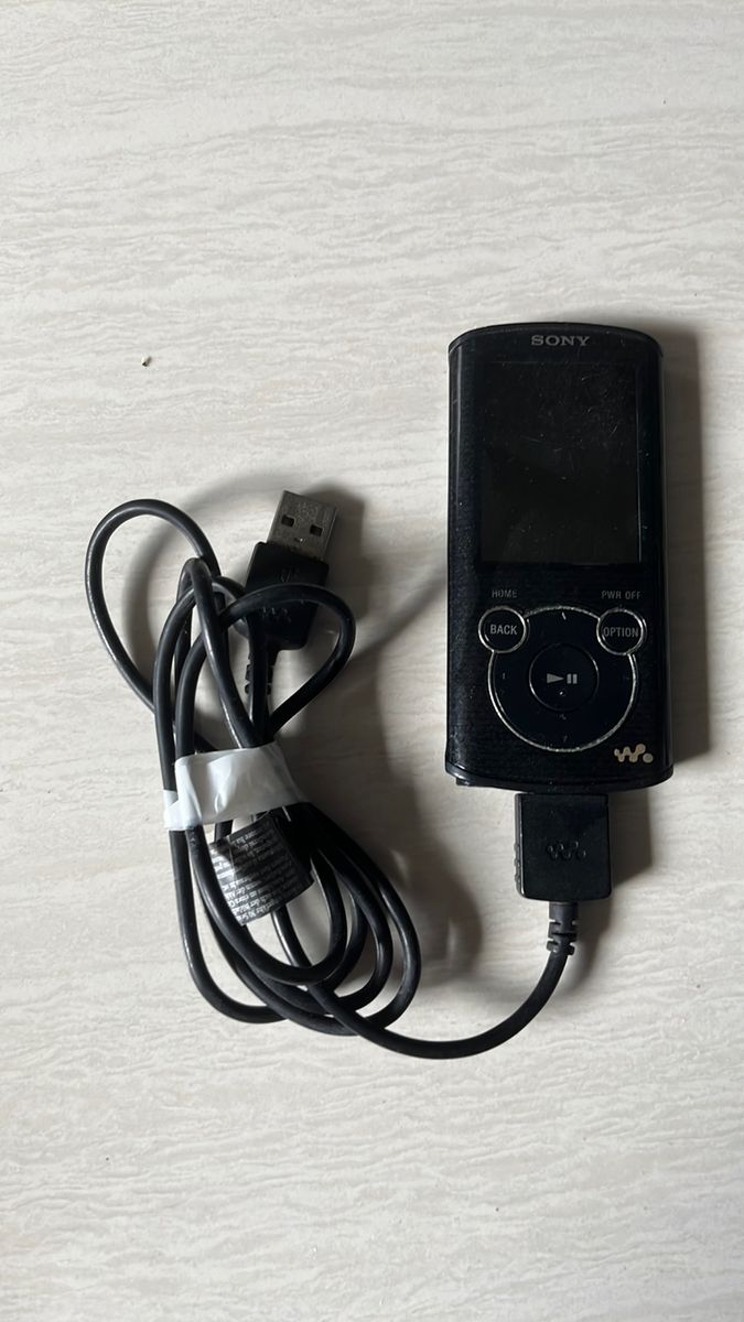 Mp3/mp4 Player Ipod e Mp3 Player Sony Usado 85748220 enjoei