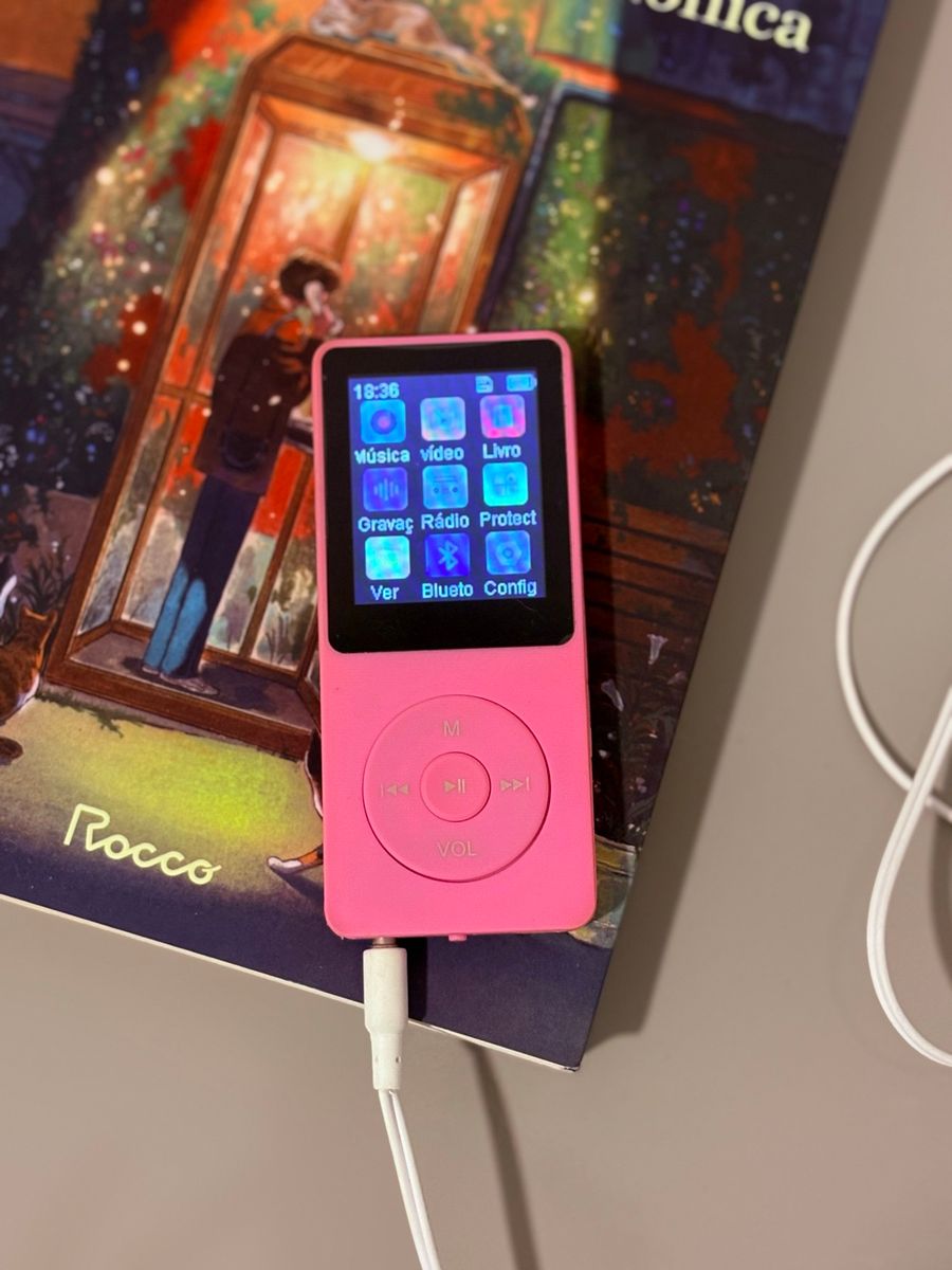 Mp4 Na Cor Rosa com Fone de Ouvido | Ipod e Mp3 Player Usado 129469170 ...