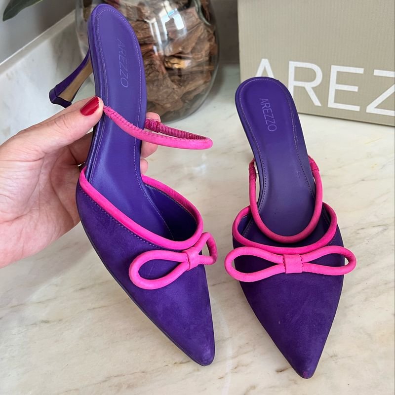 Pre o Final Mule Arezzo Sapato Salto Roxo com La o Rosa Desejo Ver o 2023 Sapato Feminino Arezzo Usado 80508711 enjoei