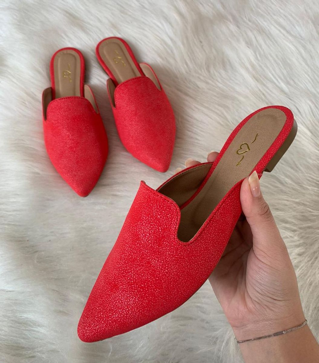 mule vermelho