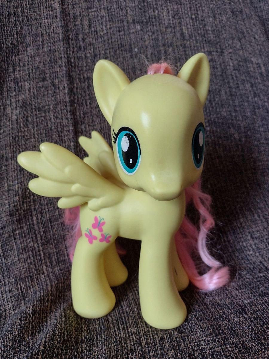 My little pony amarelo.(de 1 a 10 und)