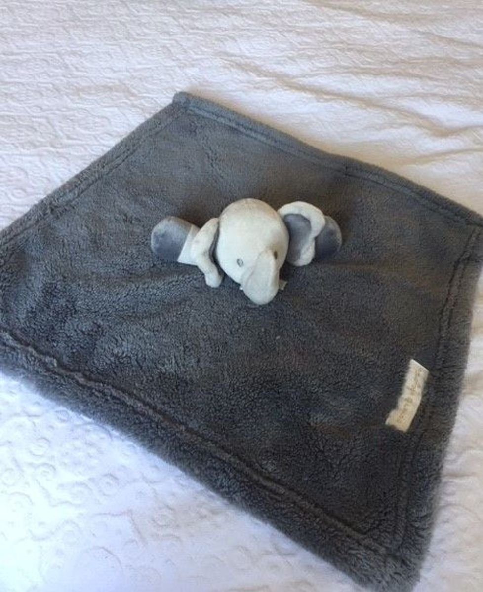 Naninha Elefante Brinquedo para Bebês Blankets & Beyond Nunca Usado