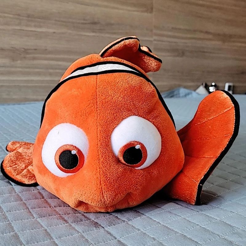 Finding nemo best sale marlin plush