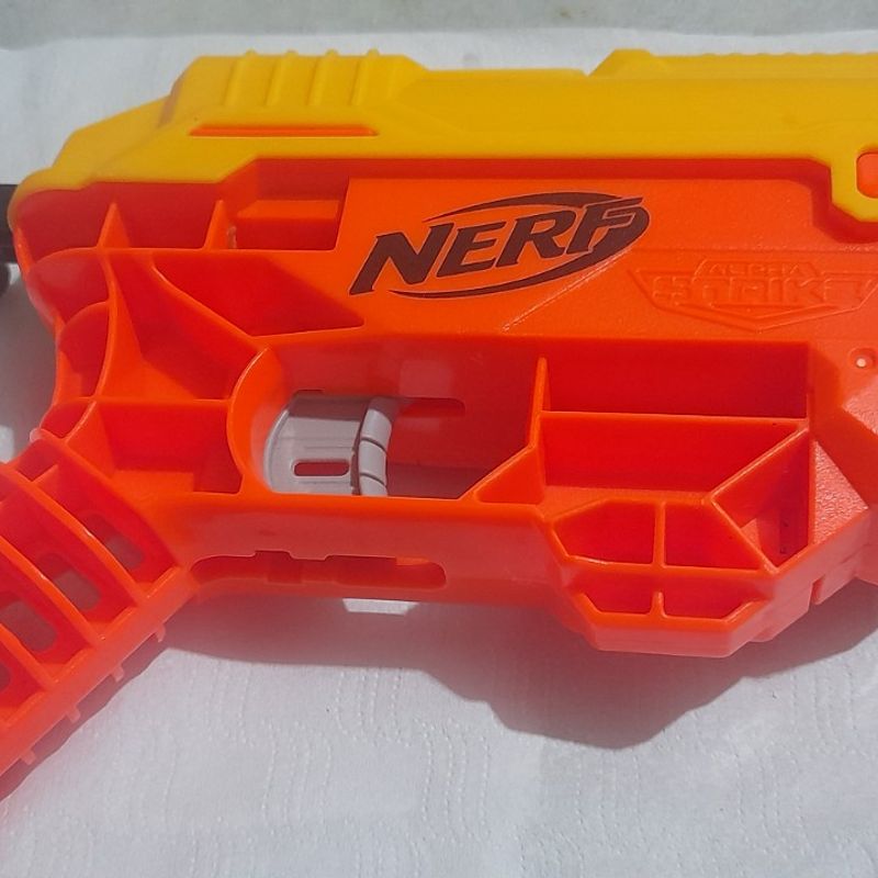 Nerf Alpha Strike Tiger DB-2 12 Dardos E7562 - Hasbro em Promoção