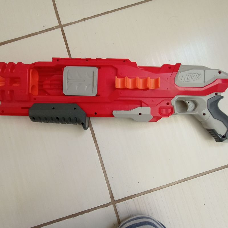 Arma Nerf Mega Vermelha Grande sem Balas | Brinquedo Nerf Usado 49272500 |  enjoei