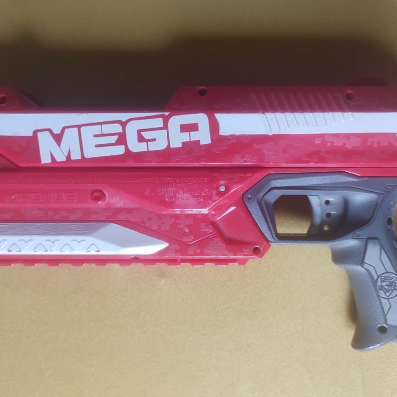 Arma Nerf Mega Vermelha Grande sem Balas | Brinquedo Nerf Usado 49272500 |  enjoei