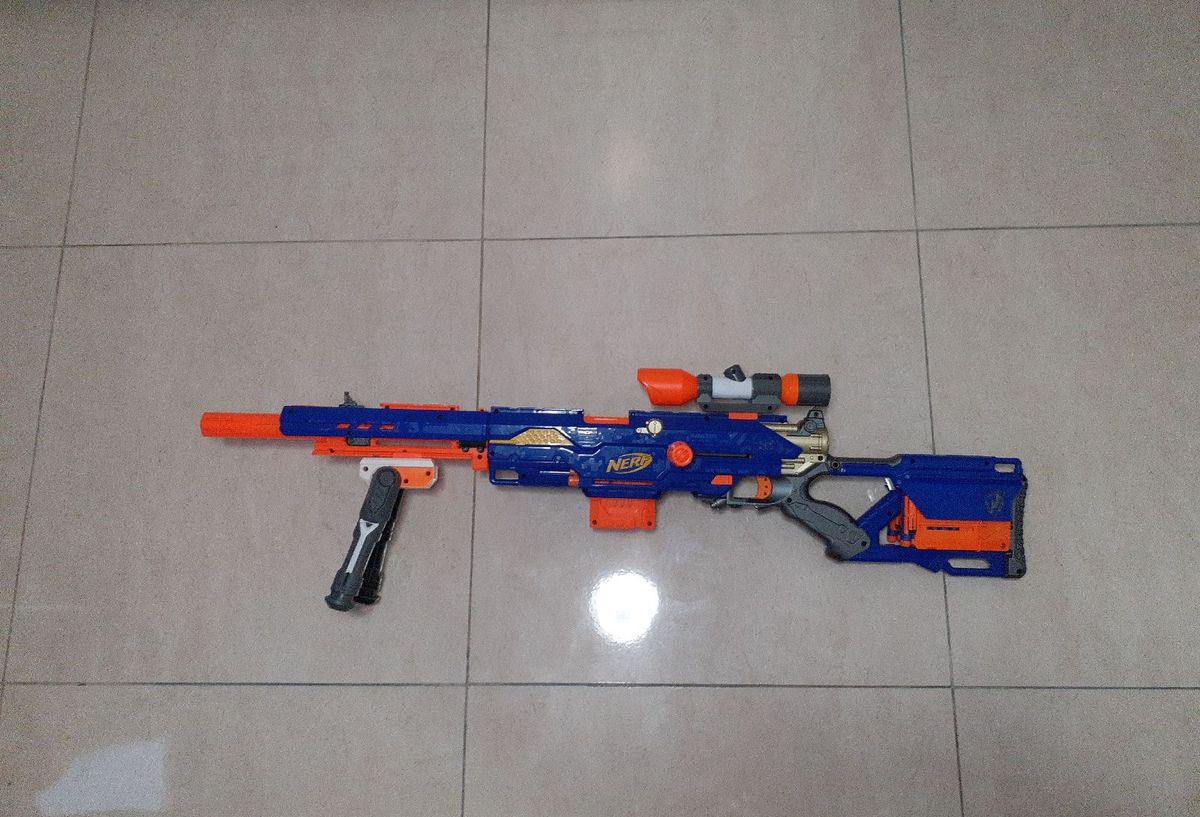Nerf N-Strike Elite Longstrike Cs-6 com Acessórios Nerf Modulus