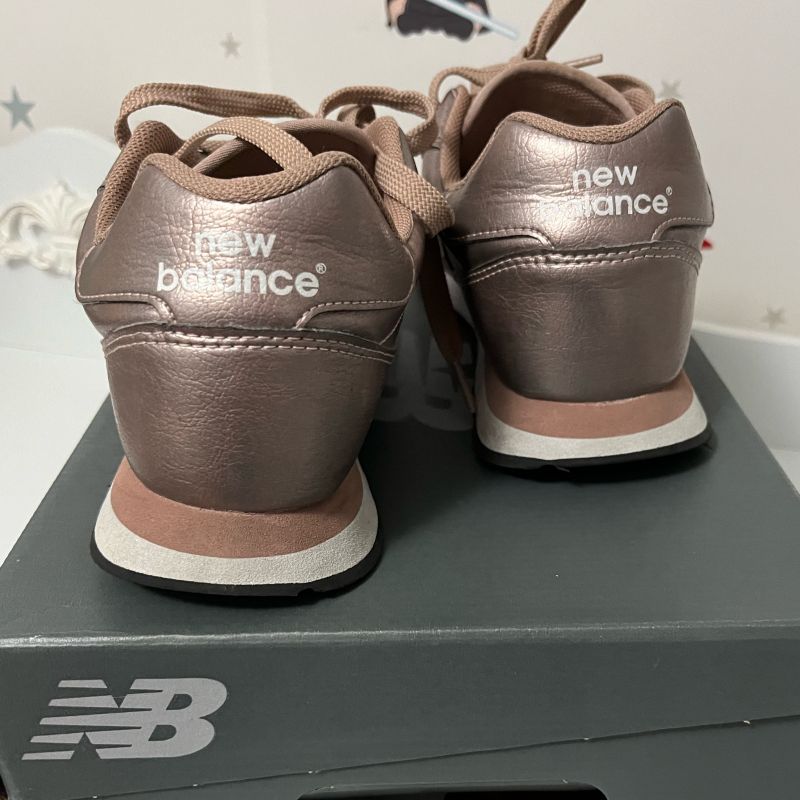 New balance 2024 rosa metalizado