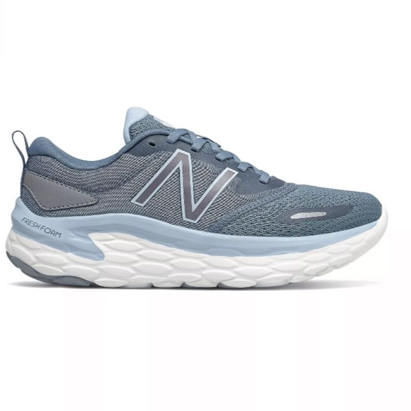 New balance store cinza e azul