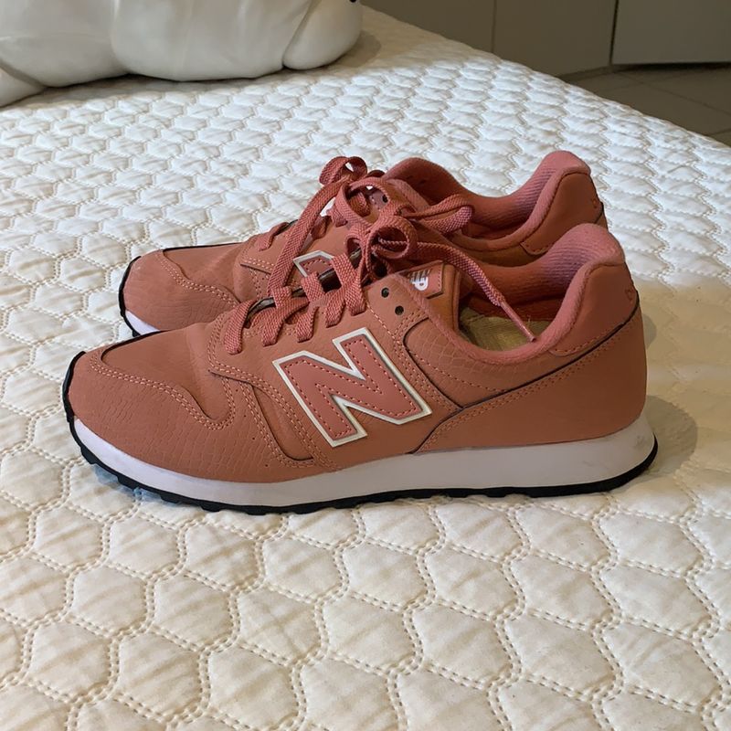 New balance store de couro marrom