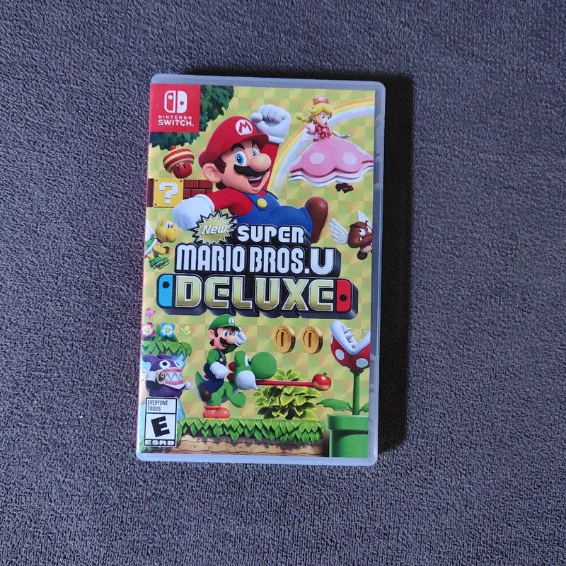 Jogo Nintendo Switch Super Mario Bros U Deluxe (Usado)