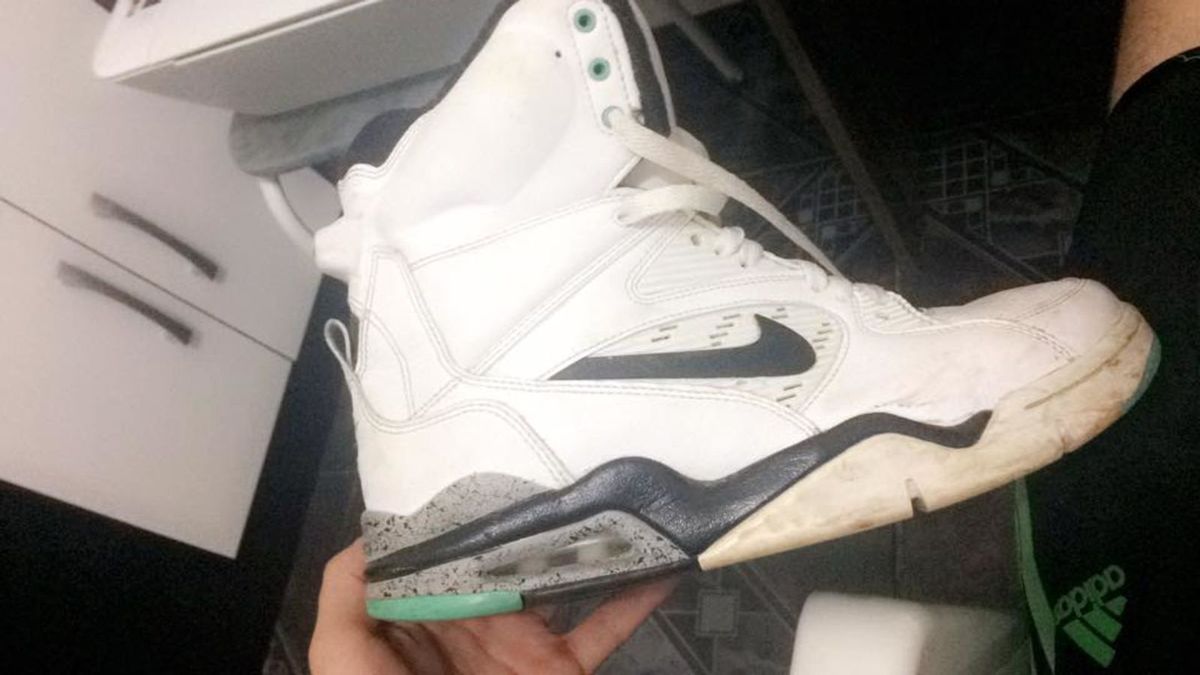 tenis nike air command force