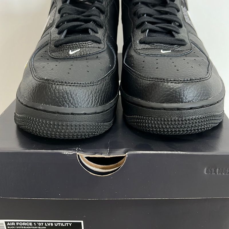 Tênis Nike Air Force 1 07 LV8 Utility Preto