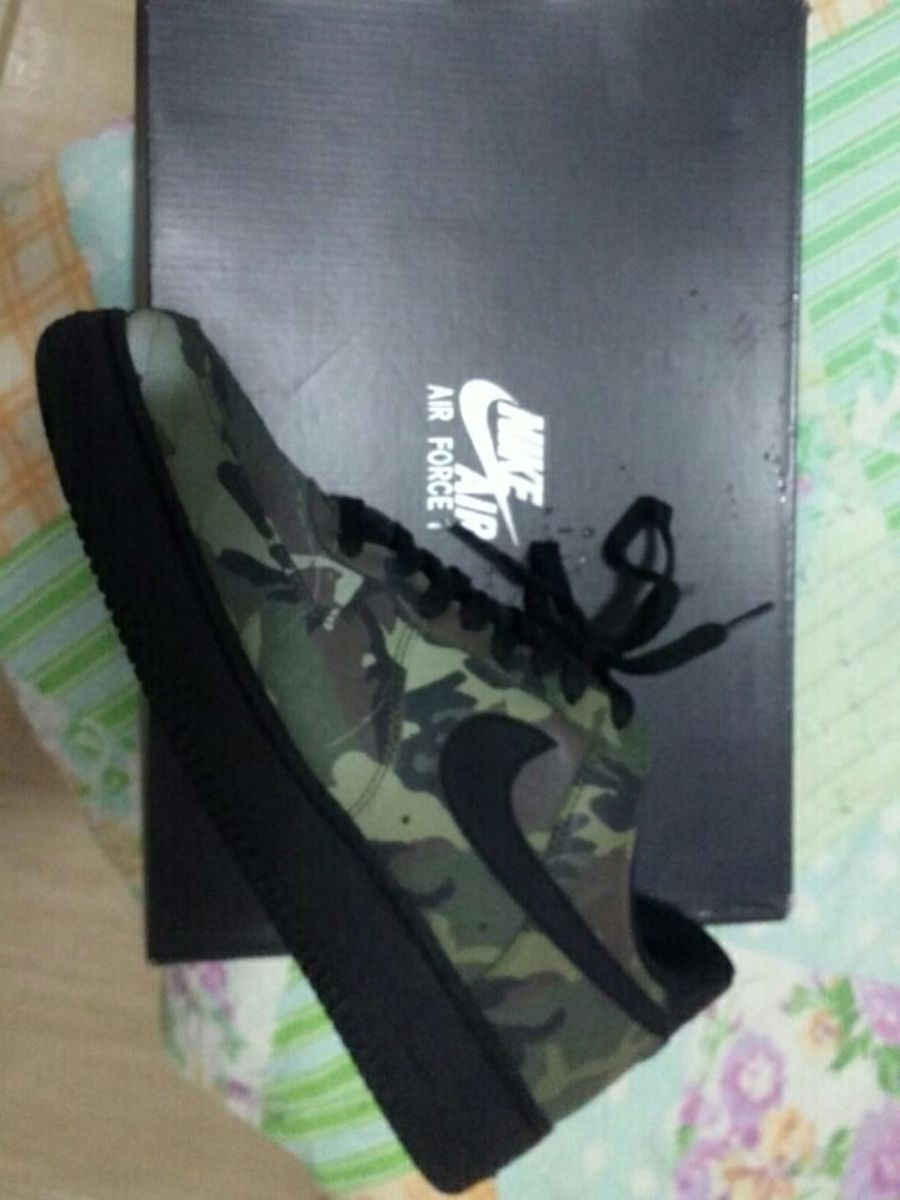 tenis nike air force camuflado