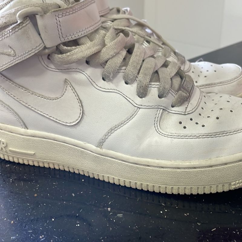 Nike Air Force 1. Feminino. Pouco Usado. Tamanho 37.5. timo