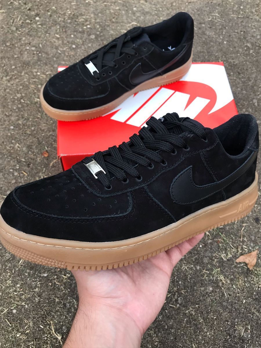 tenis nike camurça preto