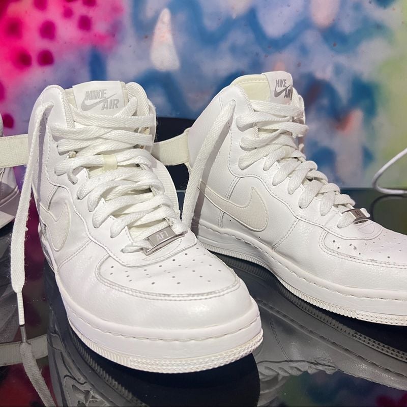 Louis Vuitton x Nike Air Force 1s, Virgil Abloh, and the History of Luxury  Bootlegs