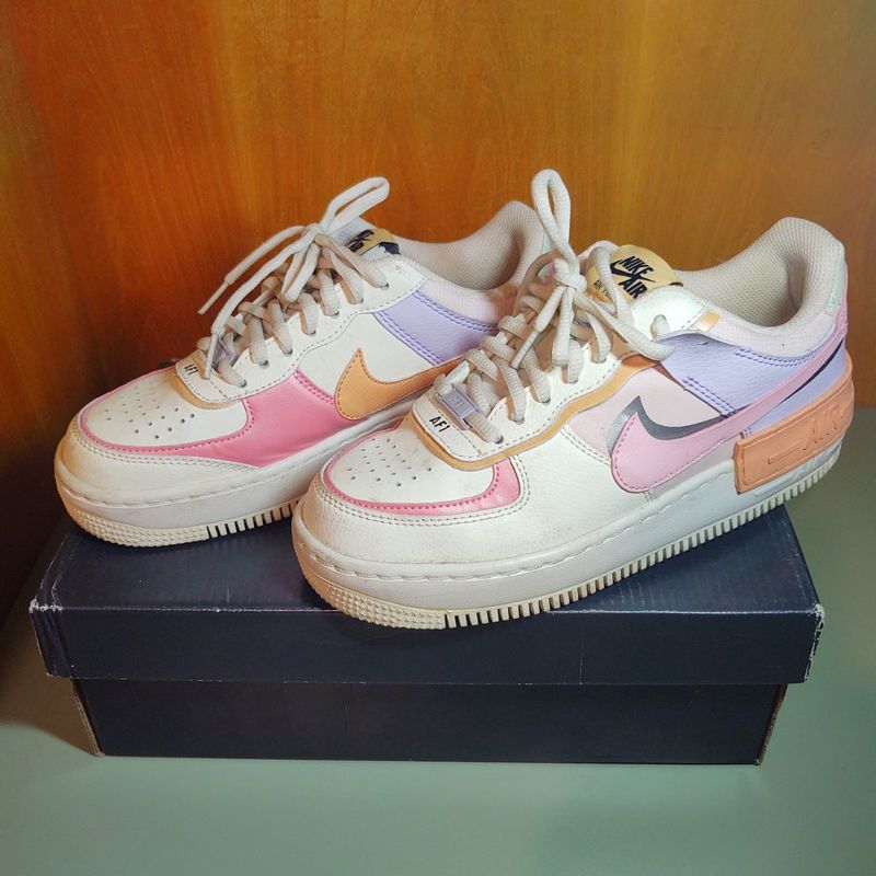 TÊNIS NIKE AIR FORCE BRANCO LILÁS